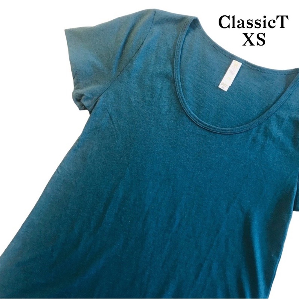 💝💝💝 3 for $33 LuLaRoe Classic Tee